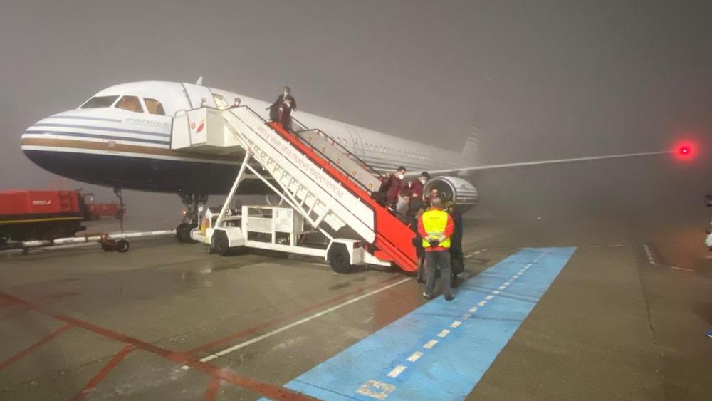 الضباب "يمنع" إشبيلية من العودة إلى "الأندلس" ويؤجل رحلته ليوم غد الإثنين