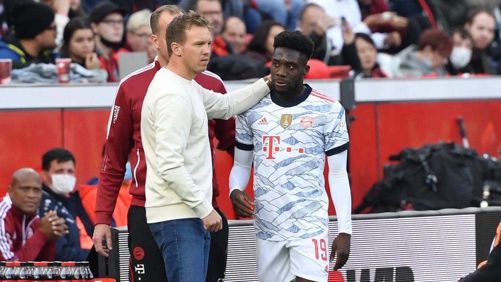 الإصابة تهدد مشاركة دافيز ضد بنفيكا بدوري الأبطال واللاعب "يتجنب إصابة خطيرة"