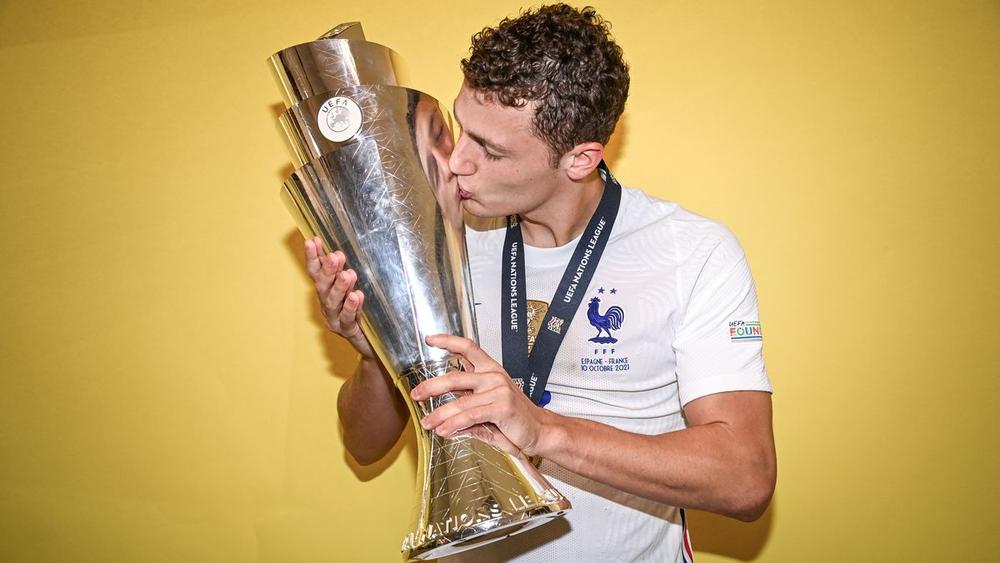 Benjamin Pavard : "Je suis mieux qu'Achraf Hakimi"