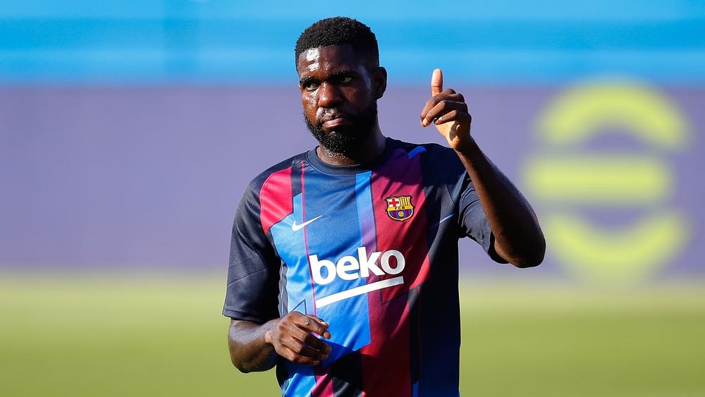 أومتيتي: "أشعر بالكثير من الألم بسبب تصرفات جماهير برشلونة"