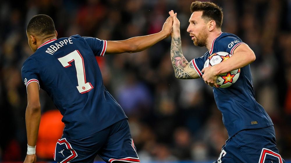 كيليان مبابي ممتدحا ليونيل ميسي: "من السهل اللعب إلى جانبه"