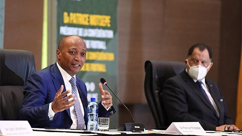 "الكاف" ينفي تأجيل أو إلغاء كأس أمم أفريقيا "الكاميرون 2021" ويؤكد مناقشته إمكانية "الحضور الجماهيري"