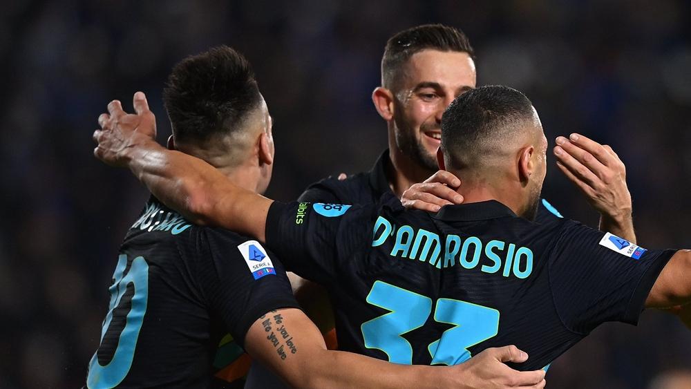 إنتر ميلان يفوز على إمبولي وروما يهزم كالياري في الدوري الإيطالي