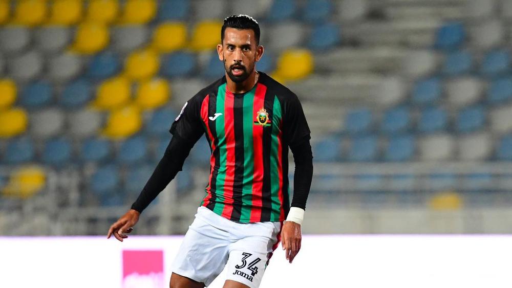 الجيش الملكي يستعيد خدمات حريمات في مباراة الغد أمام سريع واد زم