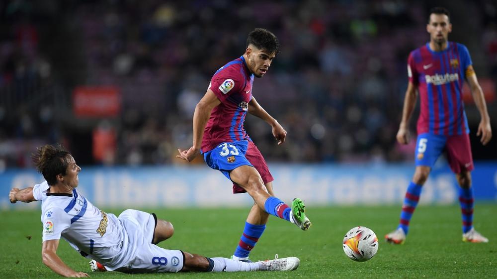 بمشاركة الزلزولي.. برشلونة يصبح أكثر الأندية اعتمادا على لاعبين "تحت 21 سنة" في "الليغا"