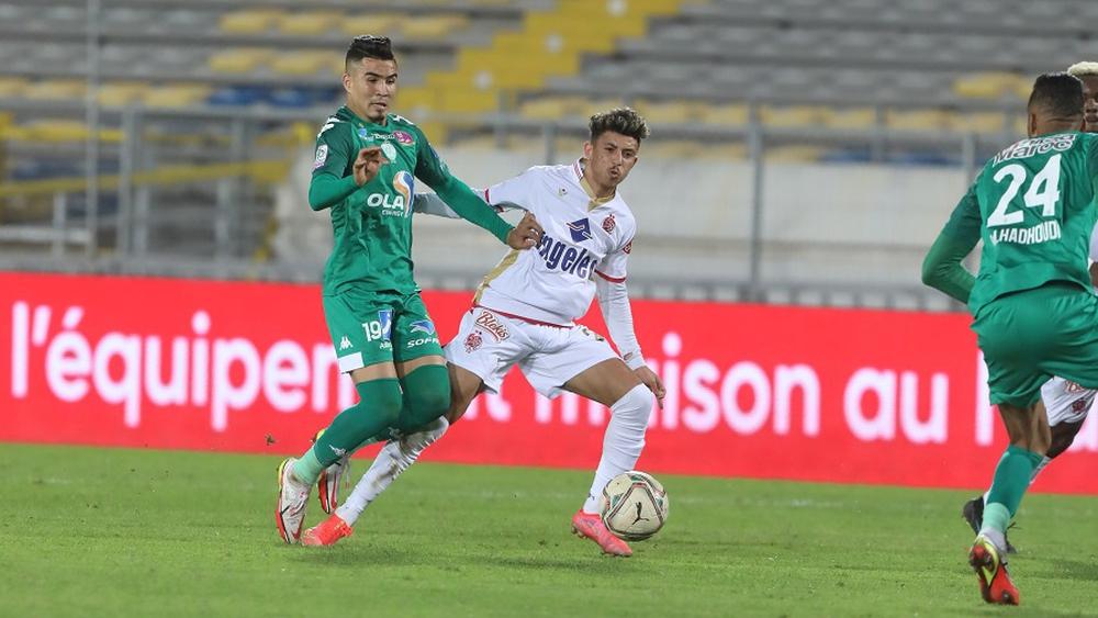 عدد التعادلات بين الرجاء والوداد يرتفع إلى 63 مقابل 35 انتصار للخضر و33 فوز للحمر