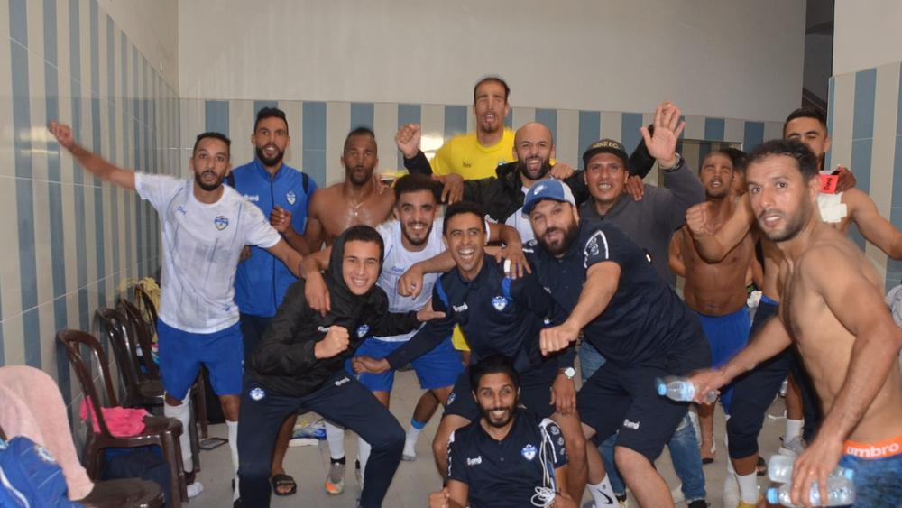 الشباب السالمي يواصل "الإبهار".. 3 انتصارات متتالية وخط هجوم يتفوق على الرجاء والوداد بعد مرور 10 جولات