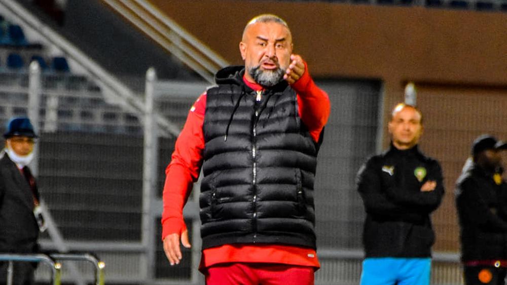 بنشيخة: "ليس من الطبيعي أن نُكمل بعشرة لاعبين في كل مناسبة.. يجب معالجة هذا الإشكال"