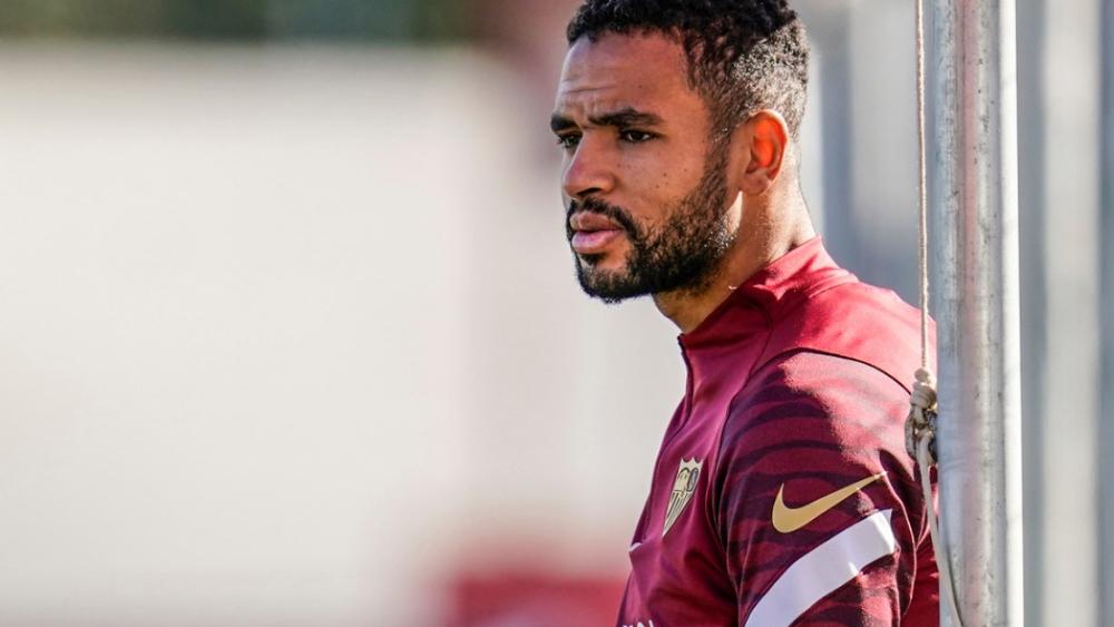 صحف إسبانية: "تضارب في التقديرات بين إشبيلية والمنتخب المغربي حول مدة غياب النصيري"