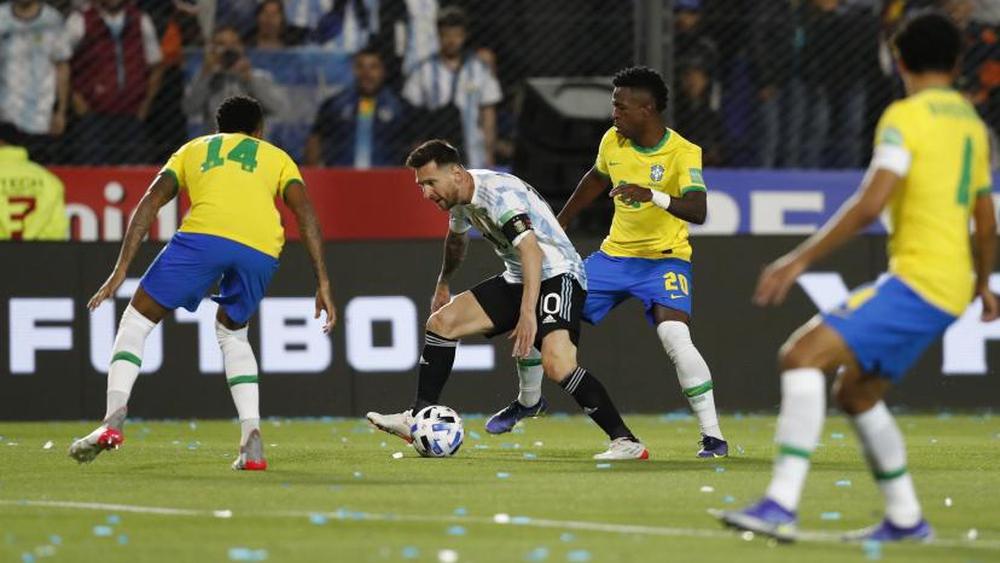 Argentine 0-0 Brésil : Les coéquipiers de Messi se qualifient pour le Qatar