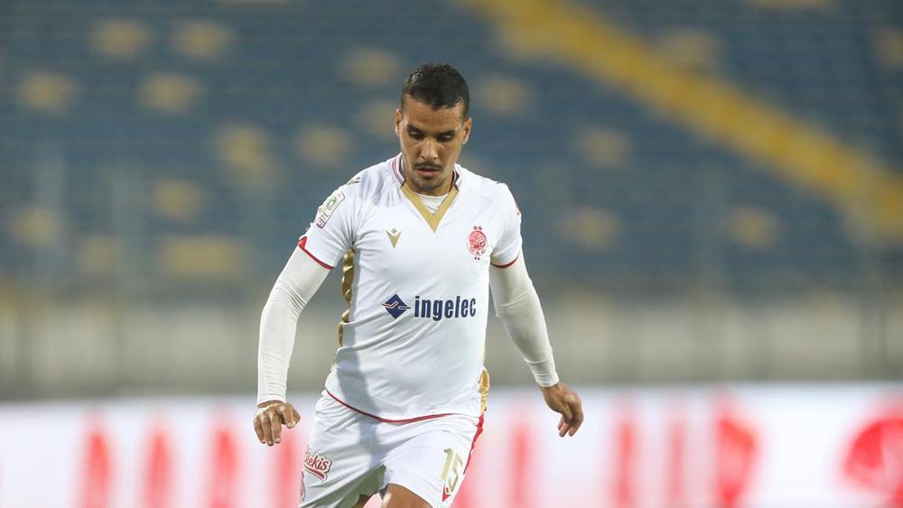 الداودي يُوقّع هدفه الأول من ضربة حرة بقميص الوداد في مباراة الشباب الرياضي السالمي