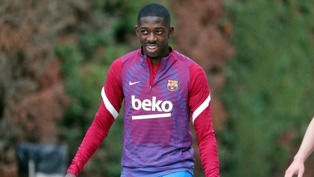 "مرة أخرى" ديمبيلي يصل متأخرا لتدريبات برشلونة وهذه المرة "نسِيَ" موعد الحصة!