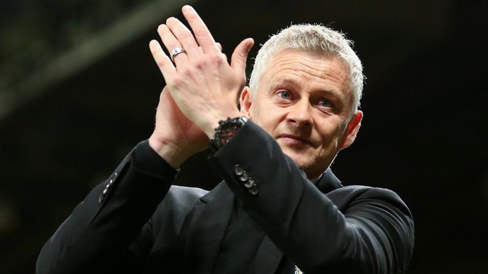 رسميا/ مانشستر يونايتد يقيل مدربه النرويجي سولشاير