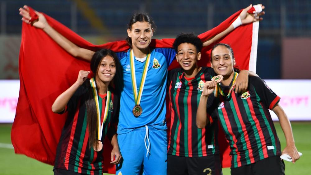 استقبال خاص من جماهير الجيش الملكي للفريق النسوي بعد التتويج ببرونزية دوري الأبطال