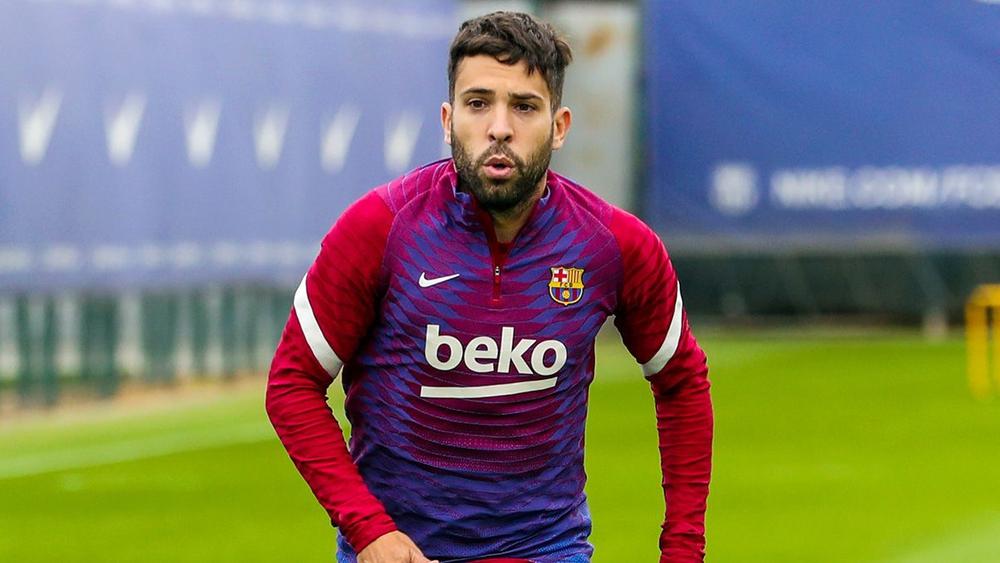 جوردي ألبا: "برشلونة اختلف كثيرًا على يد تشافي"