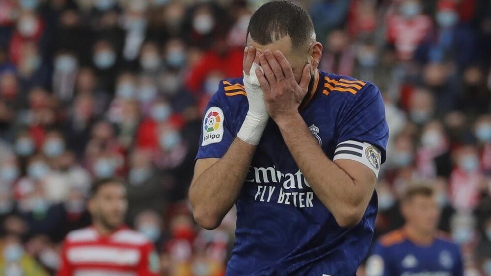 السجن لمدة سنة مع وقف التنفيذ وغرامة مالية قدرها 75 ألف يورو لبنزيما في قضية ابتزاز فالبوينا