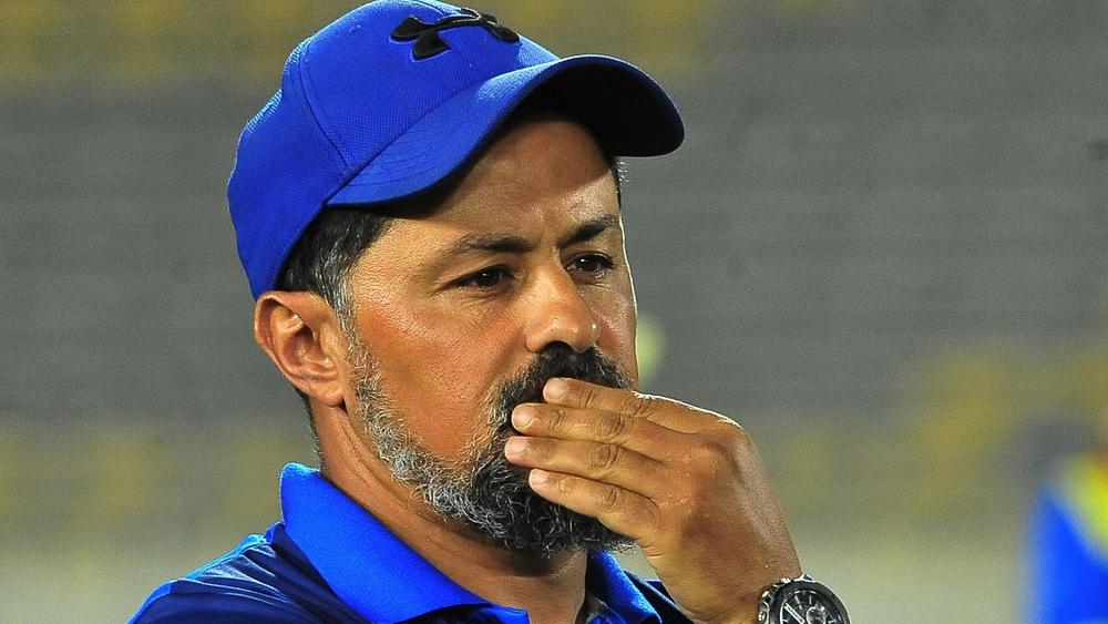 رئيس الشباب السالمي: "طلبنا من الحيمر الكف عن الإدلاء بتصريحات مثل التي قالها بعد مباراة الوداد"