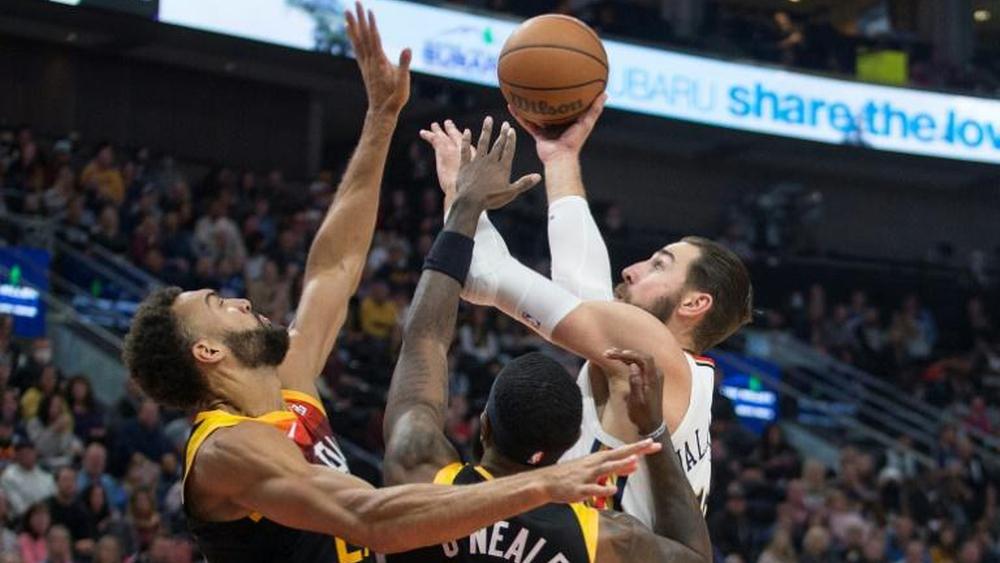 NBA: les Lakers s’inclinent après 3 prolongations, Milwaukee domine Denver