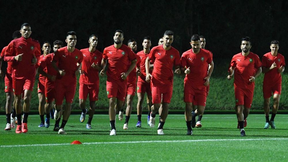 بمشاركة جميع اللاعبين.. المنتخب الرديف يخوض أول حصة تدريبية بقطر