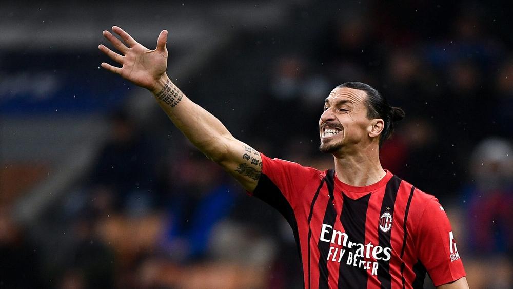 ميلان "يسقط" ضد ساسولو ويتعرض لثاني هزيمة في "السيري آ".. نابولي أمام فرصة الانفراد بالصدارة