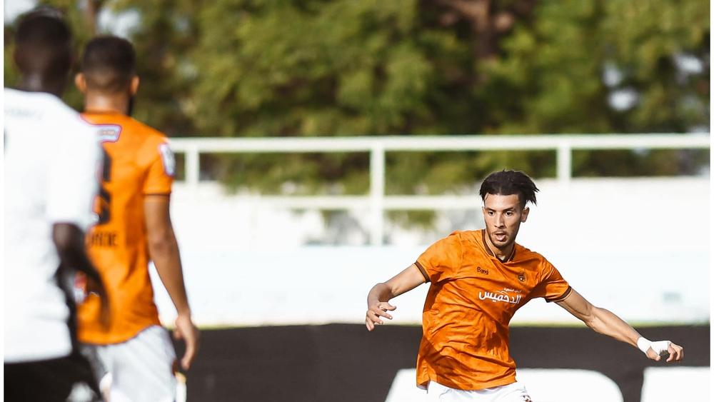 بسبب الطرد.. نهضة بركان بدون خدمات حمزة الركراكي في الإياب أمام الجيش الرواندي