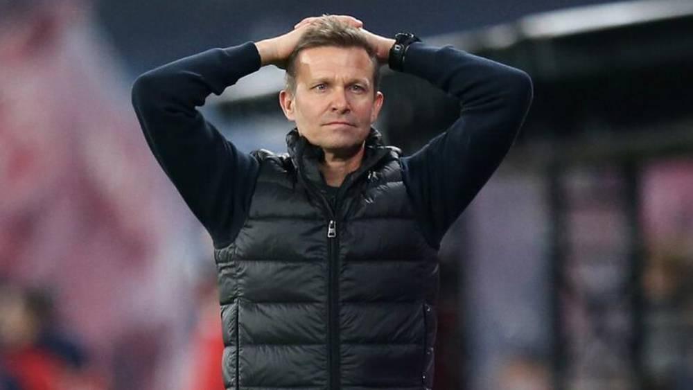 لايبزيغ يعلن إقالة مدربه الأمريكي جيسي مارش