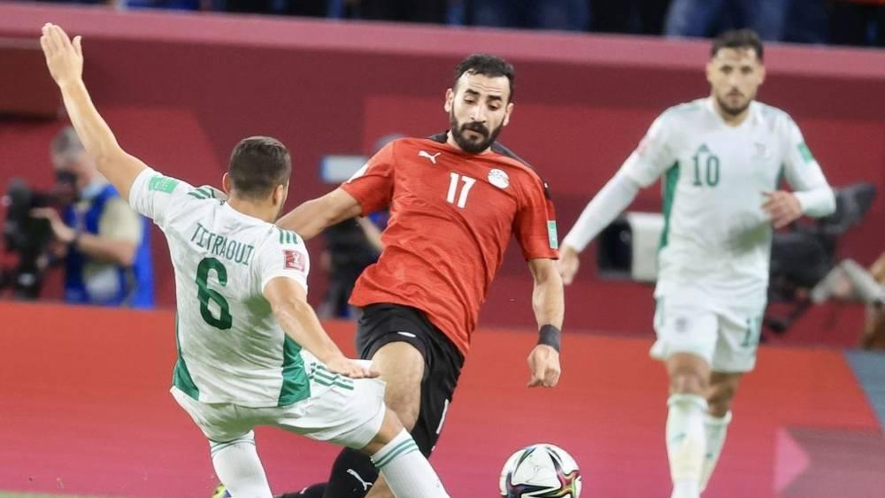 الاتحاد الجزائري يتقدّم بشكوى رسمية احتجاجاً على الأداء التحكيمي في مباراة مصر