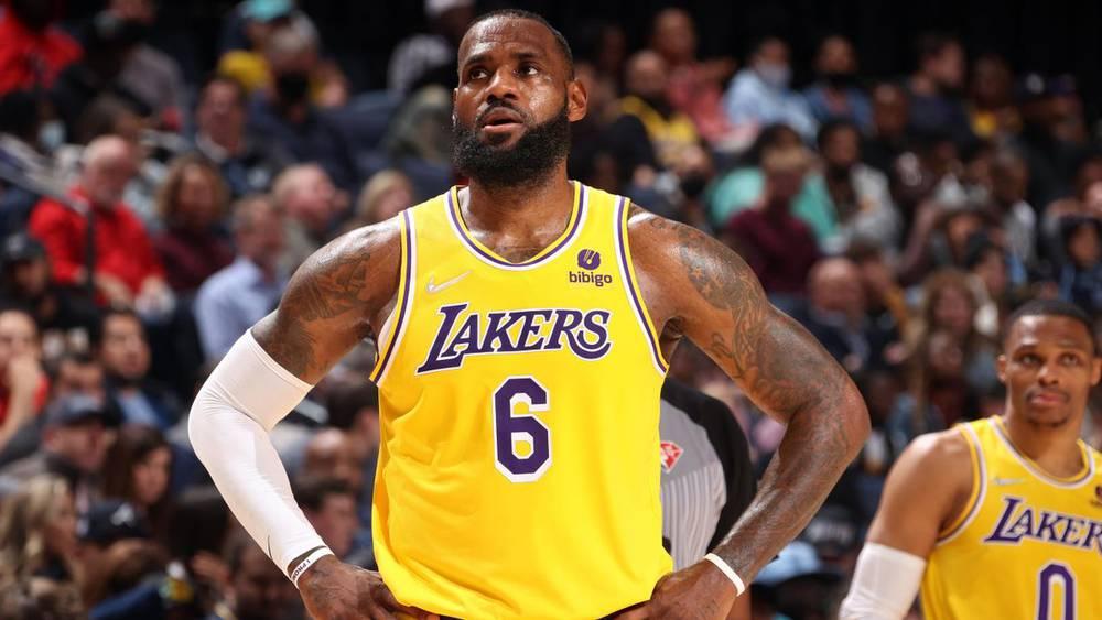 Covid-19 : les Lakers annulent un entraînement