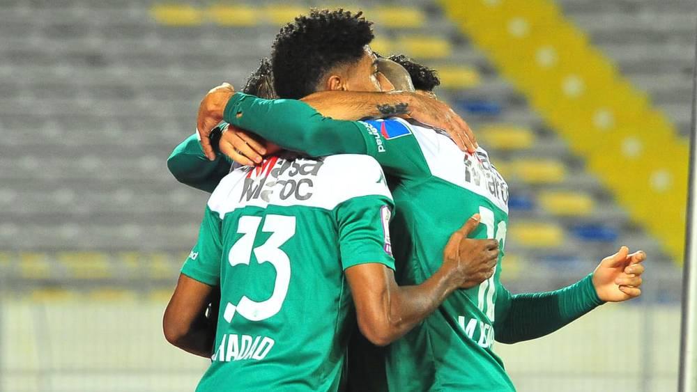 الرجاء الرياضي بين تمسكٍ بوصافة الدوري ورغبة في الذهاب لقطر بـ"أقل الأضرار" قبل السوبر