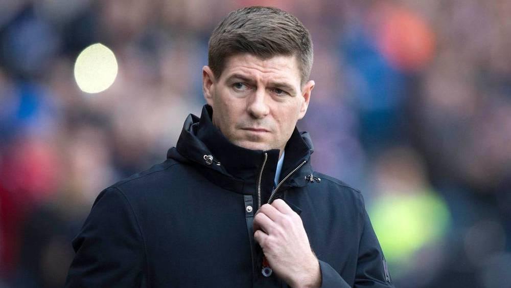 ستيفن جيرارد يُصاب بفيروس كورونا ويغيب عن المباراتين المقبلتين لأستون فيلا