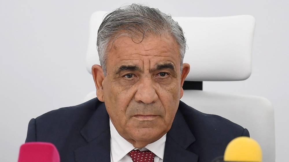 فوزي البنزرتي: "الخمر غير مُحرّم دينياً.. إجلبوا لي آية قرآنية تُحرّمه"!