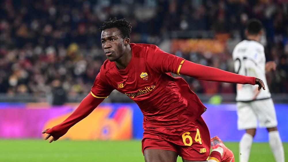 الشاب "جيان" (18 سنة) يرفض اللعب مع غانا في "الكان" ويفضِّل البقاء مع فريق روما