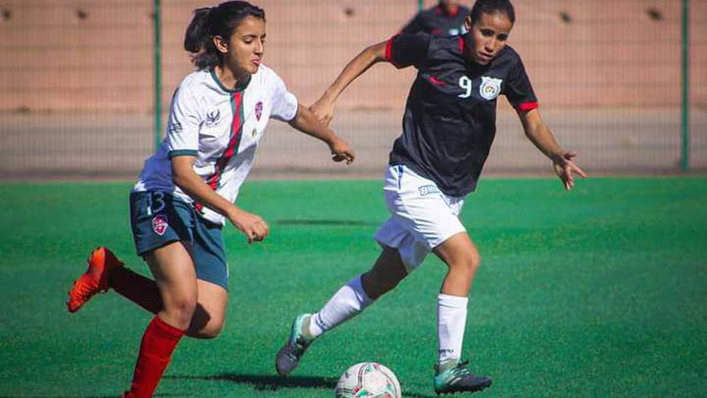 الجامعة تسمح لفرق البطولة النسوية بتسجيل 8 لاعبات يتجاوز سنهن الثلاثين في ورقة المباراة عوض خمسة