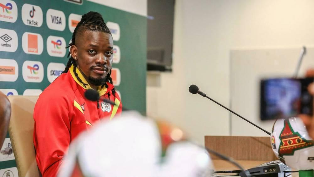 عميد بوركينا فاسو: "لا يمكن حرماننا من لاعبينا قبل مواجهة الكاميرون.. إنها فضيحة ونطالب بإجراء فحوصات جديدة للمصابين الثمانية"