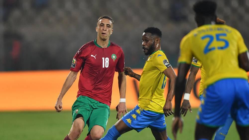 شاكلا لـ"البطولة": "للأسف زْلقَات رجلي فحفْرَة في الهدف الأول وهادشي كايوقع"