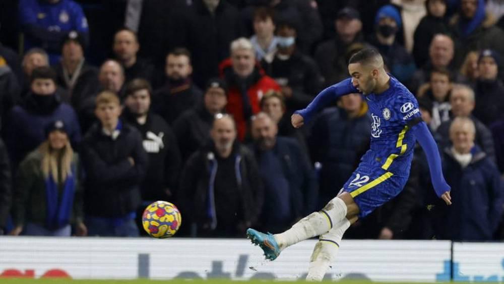 Premier League : Ziyech décisif pour Chelsea contre Tottenham
