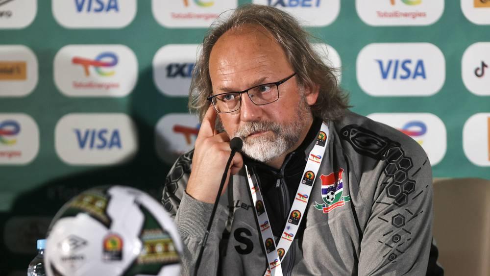 مدرب منتخب غامبيا: "ينتظرنا جحيم ضد الكاميرون وإذا خرجنا أحياء فحينها قد نحقق المفاجأة"