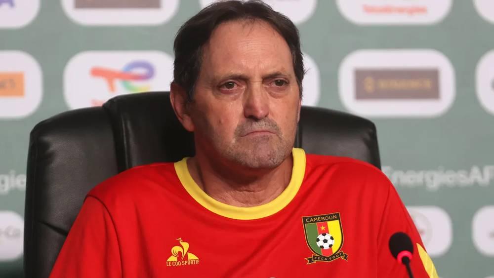 كونسيساو مدرب الكاميرون يرفض انتقاد أرضية ملعب 'جابوما': "علينا التأقلم مع الوضع وإيجاد حلول للفوز"