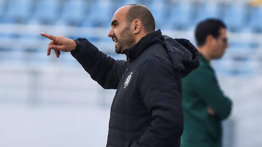 الركراكي: "الكرة 'مبغاتش تدخل' ويجب تقبل نتيجة التعادل أمام ا. طنجة"