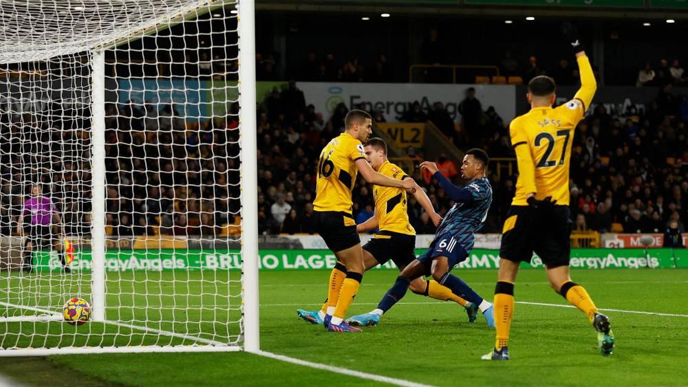 Premier League : Liverpool et Arsenal font le plein de points