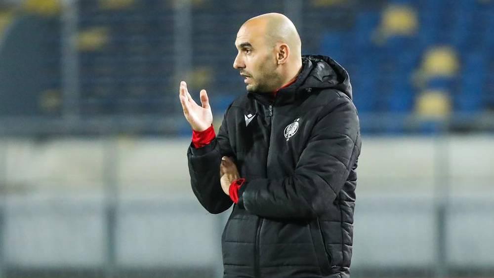 الركراكي: "العالم كَامل كايلعب بالجمهُور مافهمتش علاشْ حنا لّا!"