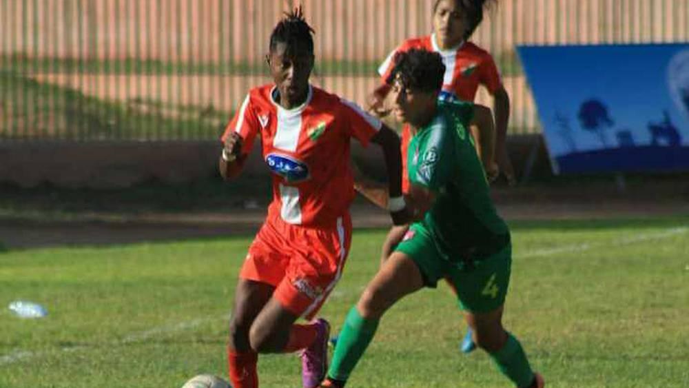 البطولة النسوية.. جوهرة نجم العرائش يتغلب على اتحاد طنجة وش.أطلس خنيفرة ينهزم أمام رجاء عين حرودة