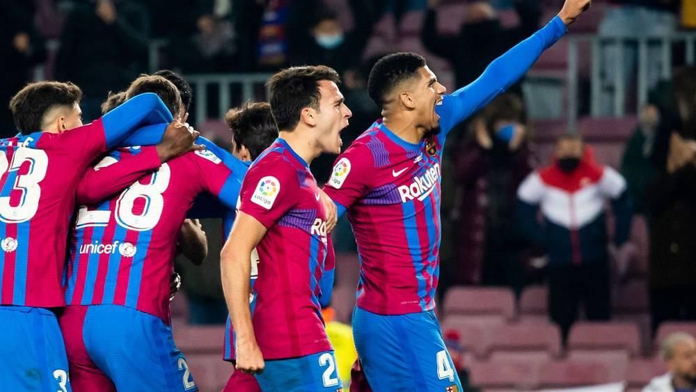 Ligue Europa : Ronald Araujo (Barça) probablement forfait contre Naples