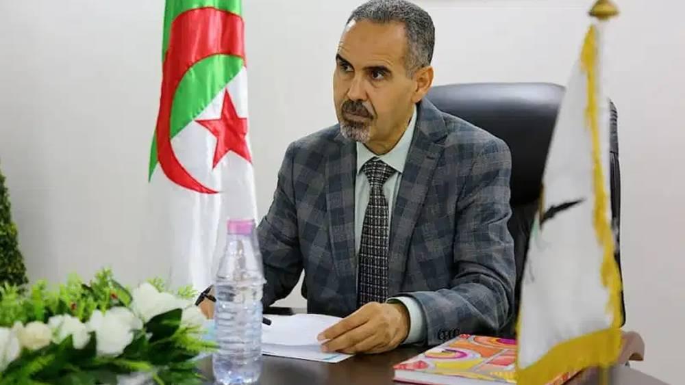 وزير الشباب والرياضة الجزائري يدعم وفاق سطيف قبل مواجهة الرجاء في دوري الأبطال