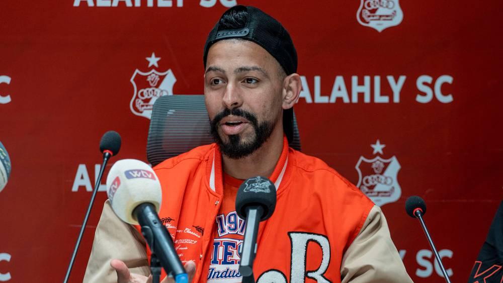 بنحليب: "مشاكلي مع الرجاء كانت بعيدة عن الكرة وأؤكد لجمهور أهلي بنغازي أنني سأقدم إضافة كبيرة للفريق"