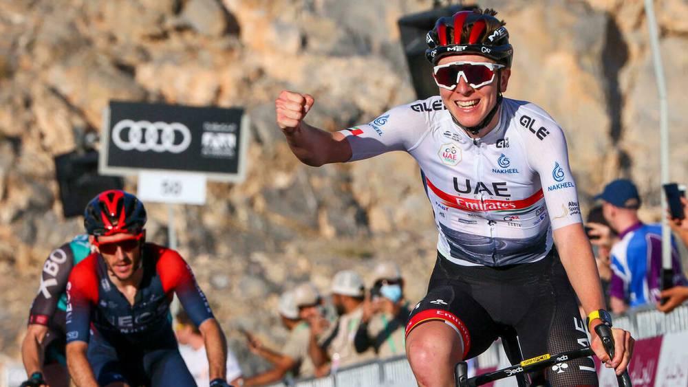 UAE Tour: Pogacar remporte la 4e étape et fait coup double