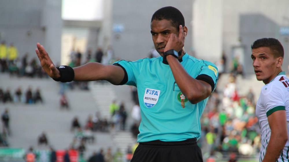 الكزاز حكما لمباراة نهضة بركان وحسنية أكادير وزوراق في غرفة "الفار"