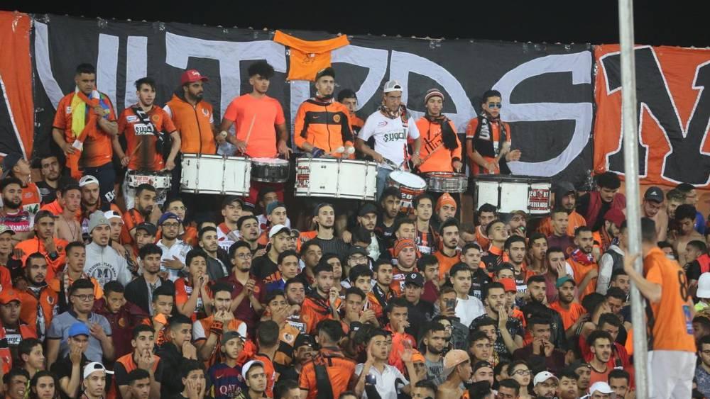 إدارة نهضة بركان تطرح تذاكر مباراة الرجاء للبيع وتحدد أثمنة المدرجات العادية في 20 درهما