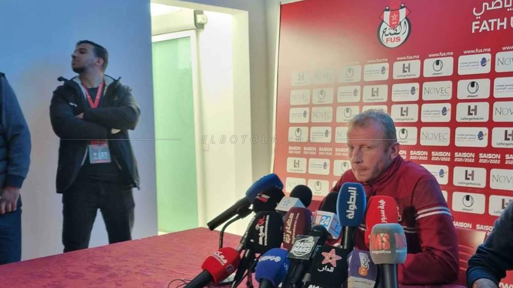 فاندنبروك: "كل الفرق تُعاني من نزيف النقاط ولازلنا نطمح لاحتلال المراكز المُتقدِّمة هذا الموسم"