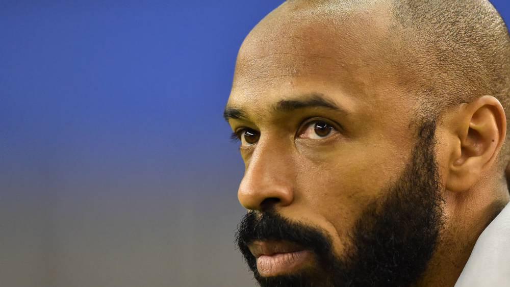 هنري: "نيمار يُعاني من مشكلة ما.. استمعوا له من فضلكم!"